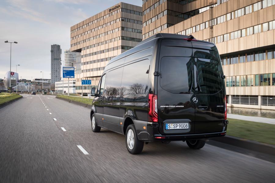  Mercedes-Benz Sprinter 319 CDI Tourer 2018 года  (WW) (фото 8 из 35)